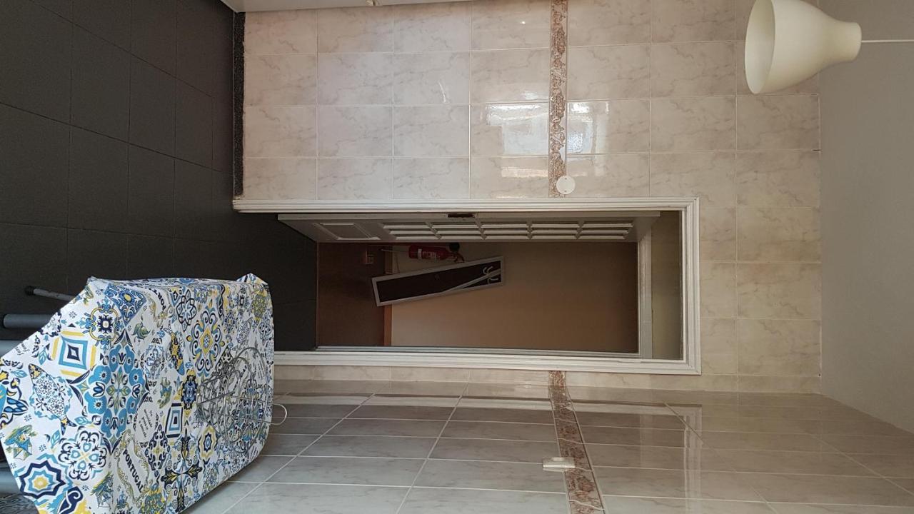 Apartamento Costa Cabral Porto Luaran gambar